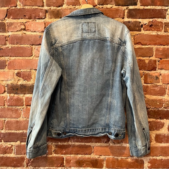 Levi’s Denim Trucker Jacket Size Medium Men’s - Picture 10 of 12